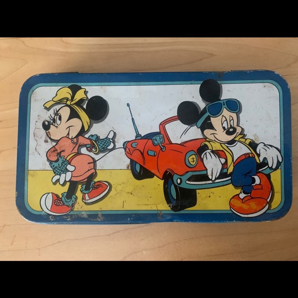 Disney Mickey and Minnie Mouse Tin Box - vintage